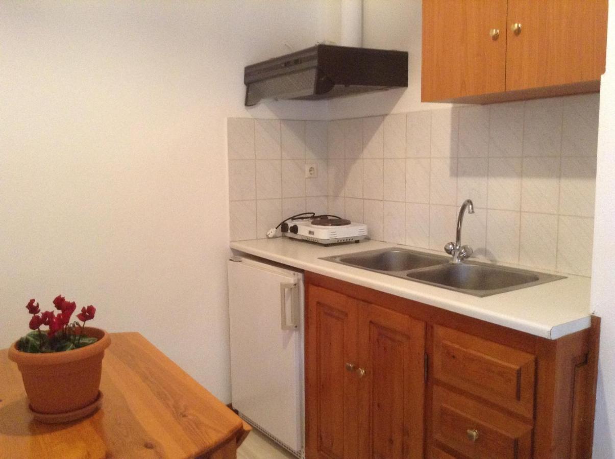Ktena Apartments Platanias  Zimmer foto