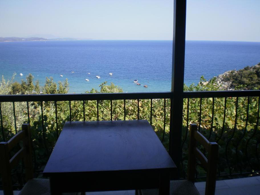 Ktena Apartments Platanias  Zimmer foto